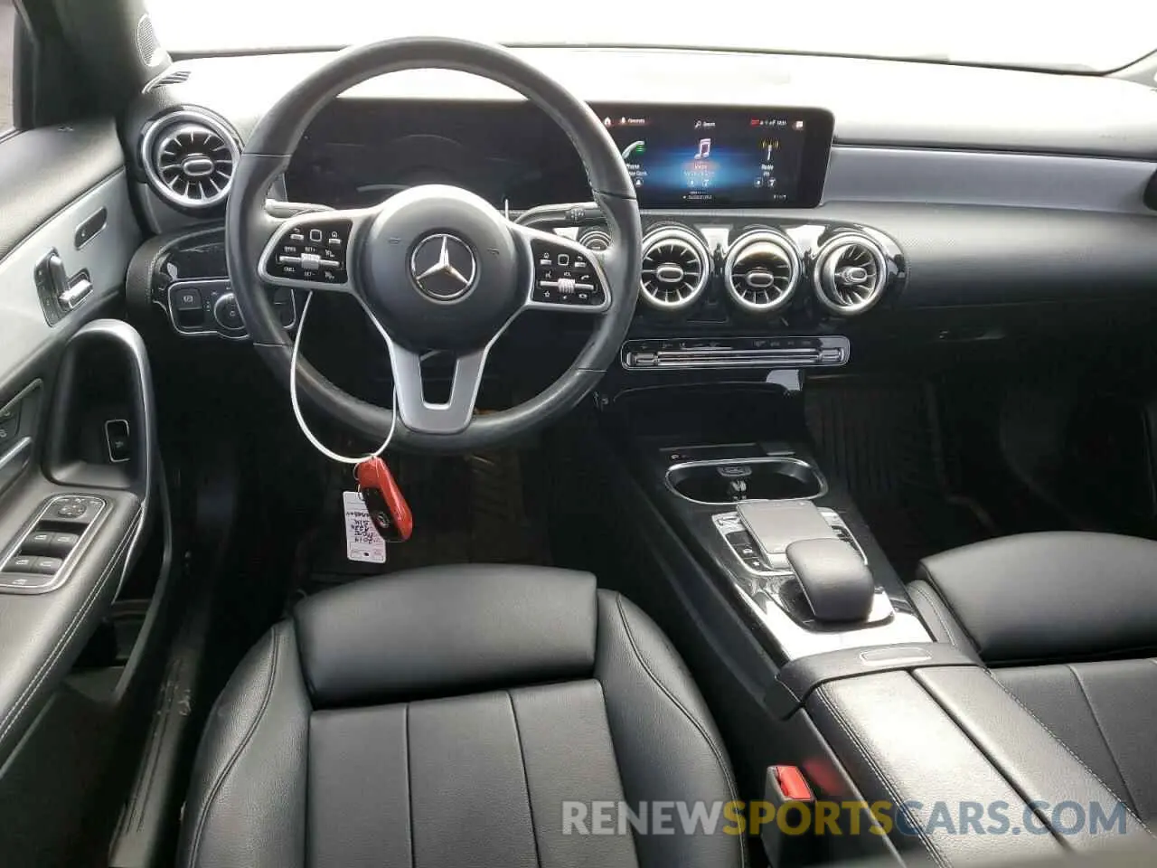 8 Photograph of a damaged car WDD3G4FB1KW028548 MERCEDES-BENZ A-CLASS 2019