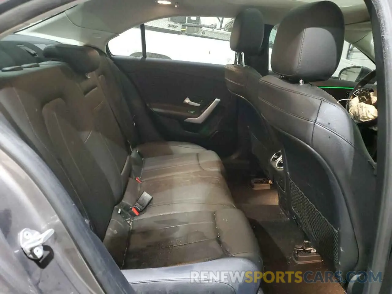 10 Photograph of a damaged car WDD3G4FB2KW019857 MERCEDES-BENZ A-CLASS 2019