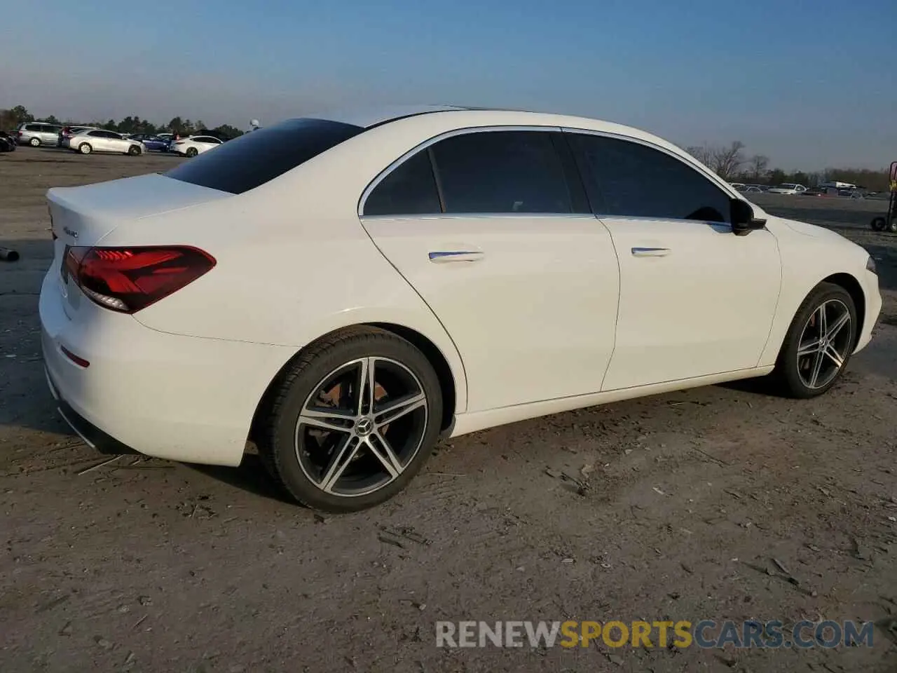 3 Photograph of a damaged car WDD3G4FB2KW024234 MERCEDES-BENZ A-CLASS 2019