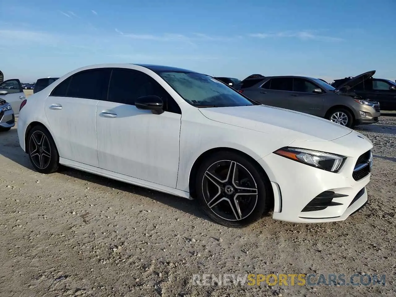 4 Photograph of a damaged car WDD3G4FB3KW005272 MERCEDES-BENZ A-CLASS 2019