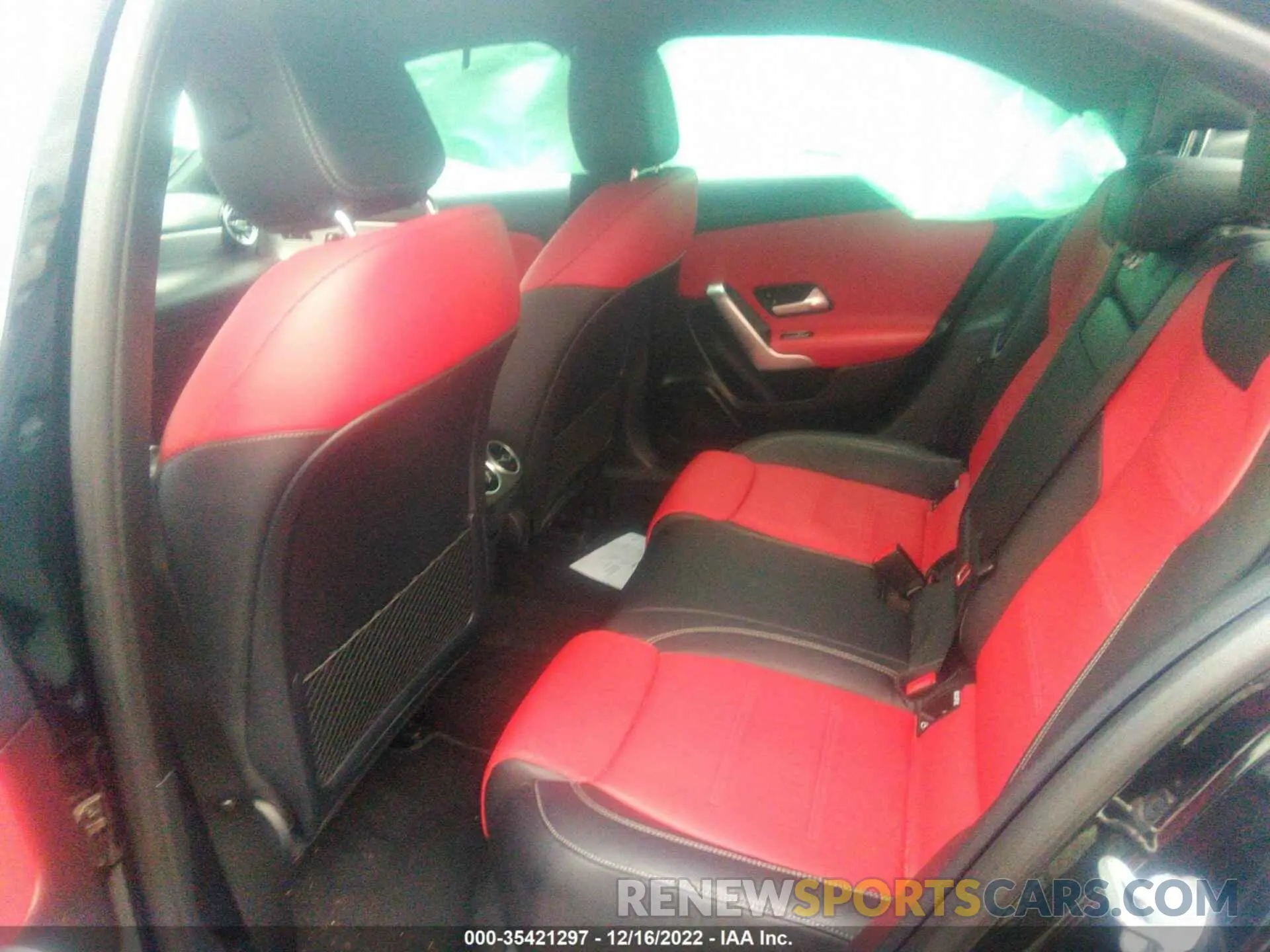 8 Photograph of a damaged car WDD3G4FB3KW019821 MERCEDES-BENZ A-CLASS 2019