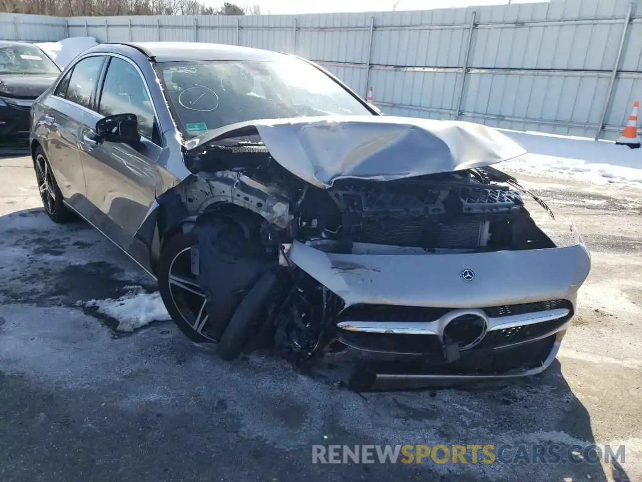 1 Photograph of a damaged car WDD3G4FB3KW024453 MERCEDES-BENZ A-CLASS 2019