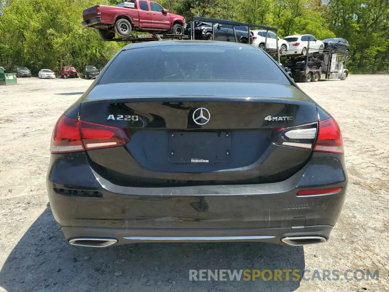 6 Photograph of a damaged car WDD3G4FB4KW018452 MERCEDES-BENZ A-CLASS 2019