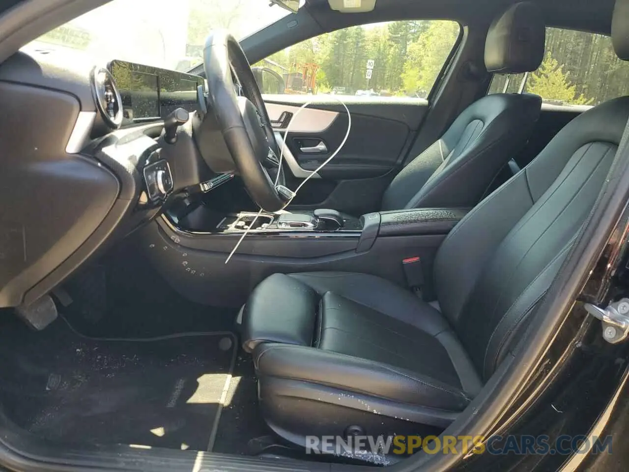 7 Photograph of a damaged car WDD3G4FB4KW018452 MERCEDES-BENZ A-CLASS 2019
