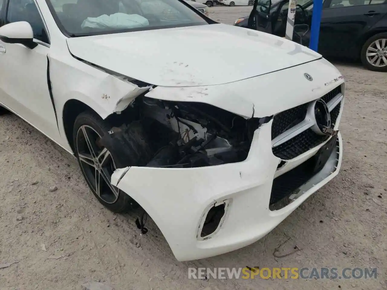 9 Photograph of a damaged car WDD3G4FB5KW000641 MERCEDES-BENZ A-CLASS 2019