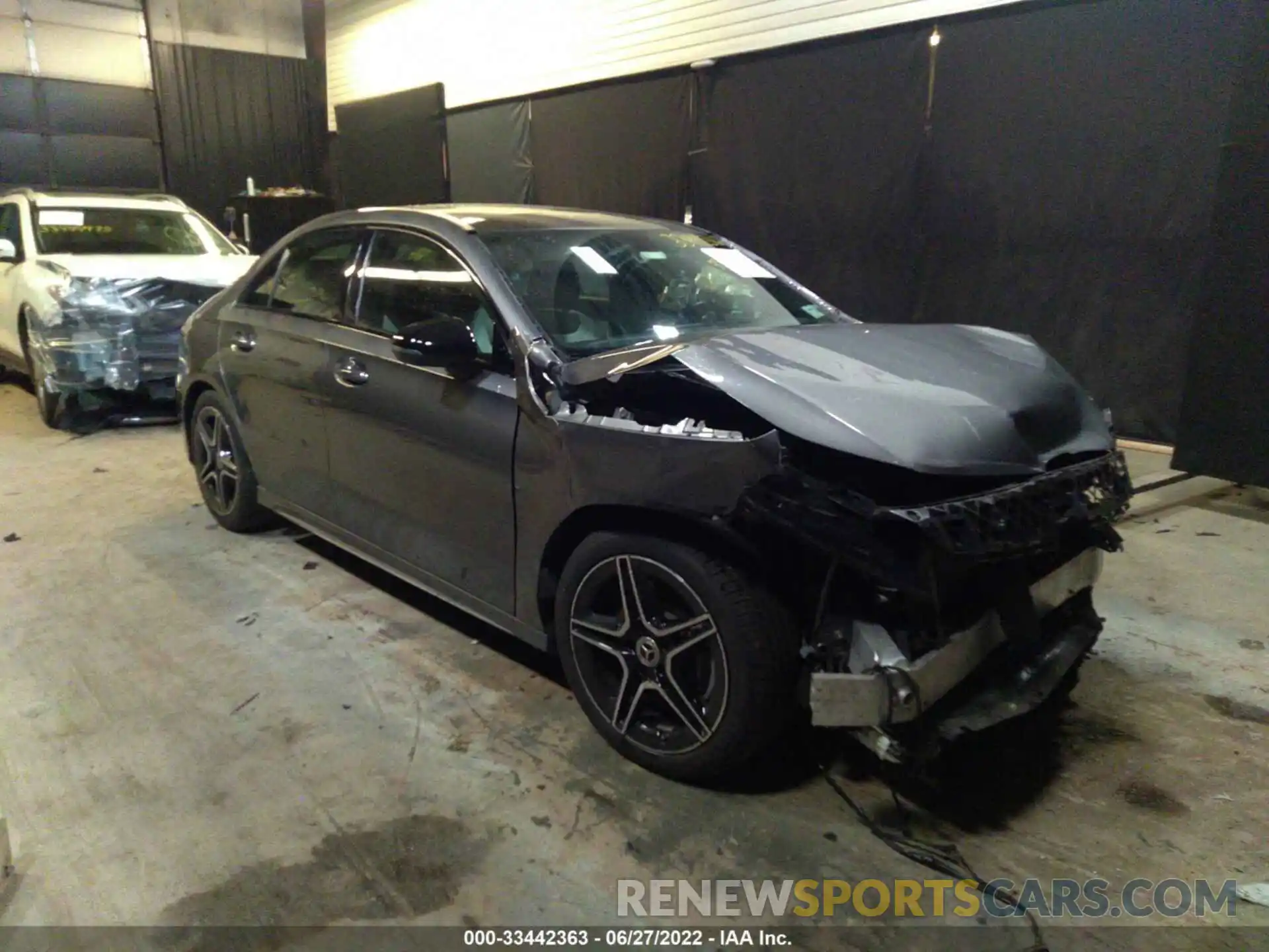 1 Photograph of a damaged car WDD3G4FB5KW028262 MERCEDES-BENZ A-CLASS 2019