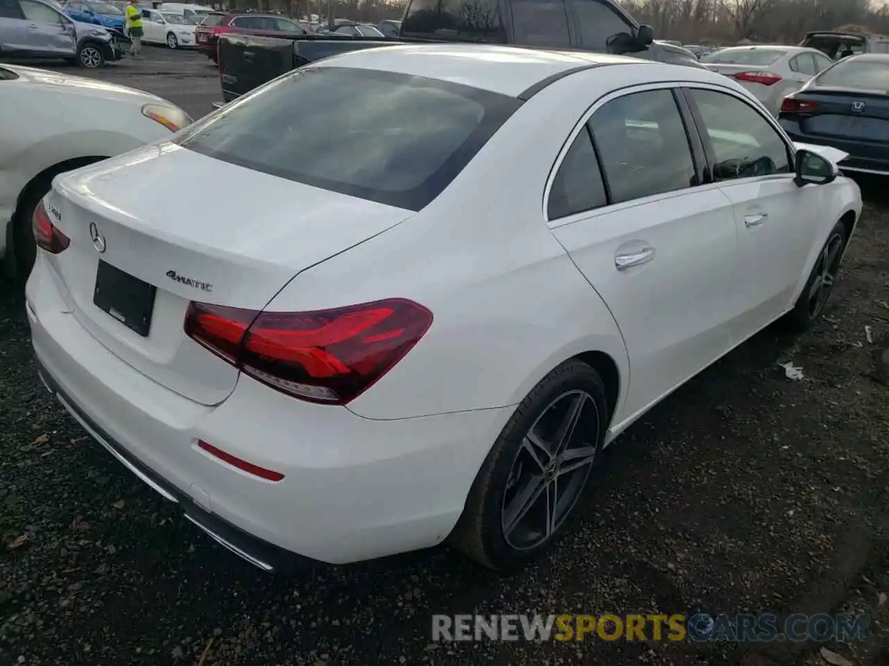 4 Photograph of a damaged car WDD3G4FB6KW005587 MERCEDES-BENZ A-CLASS 2019