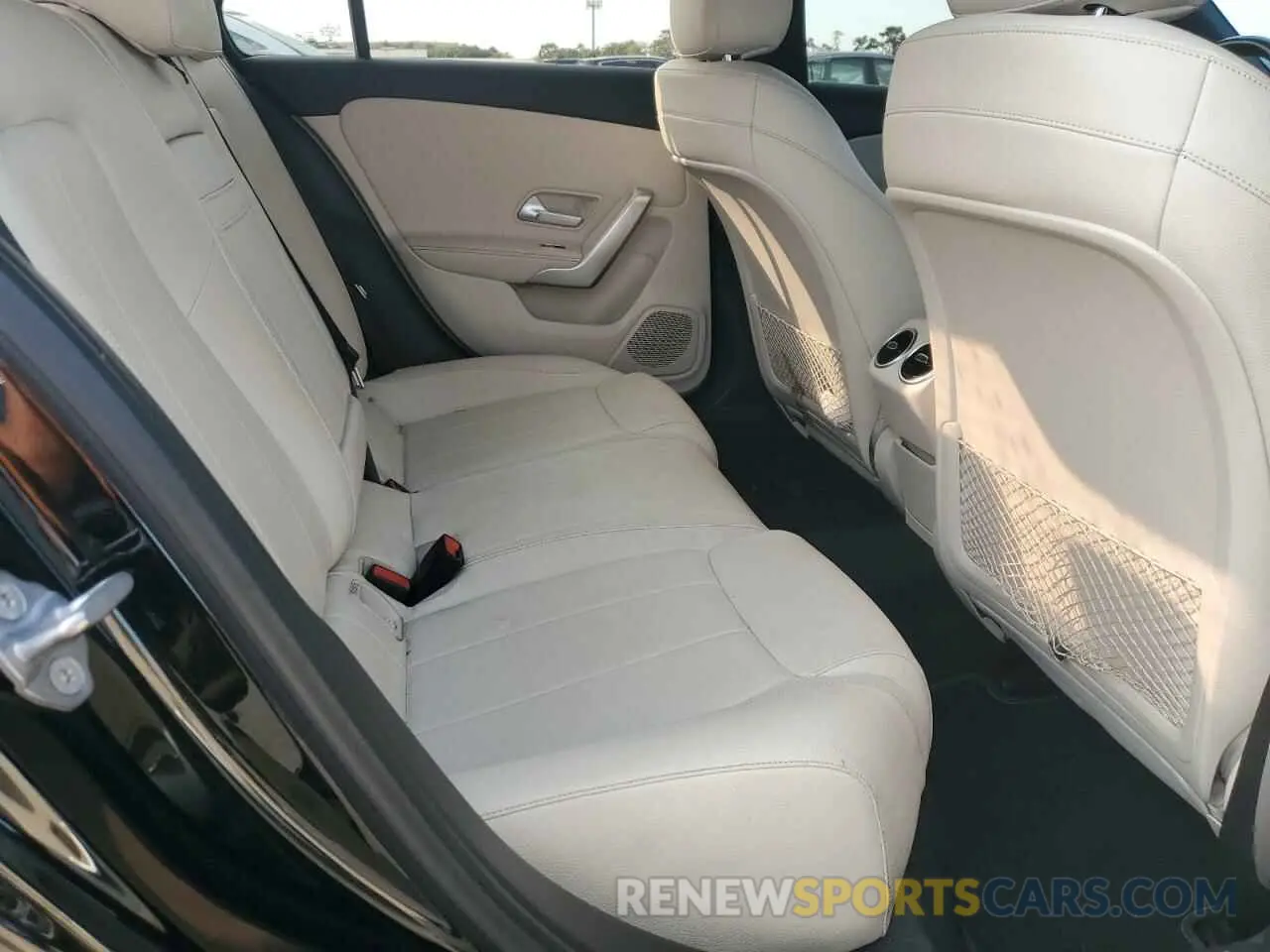 10 Photograph of a damaged car WDD3G4FB6KW021644 MERCEDES-BENZ A-CLASS 2019