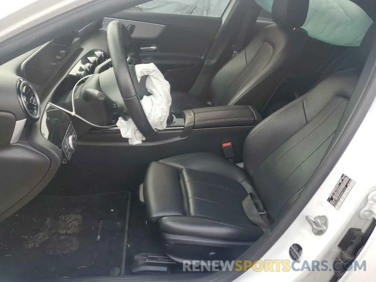 7 Photograph of a damaged car WDD3G4FB9KW001212 MERCEDES-BENZ A-CLASS 2019