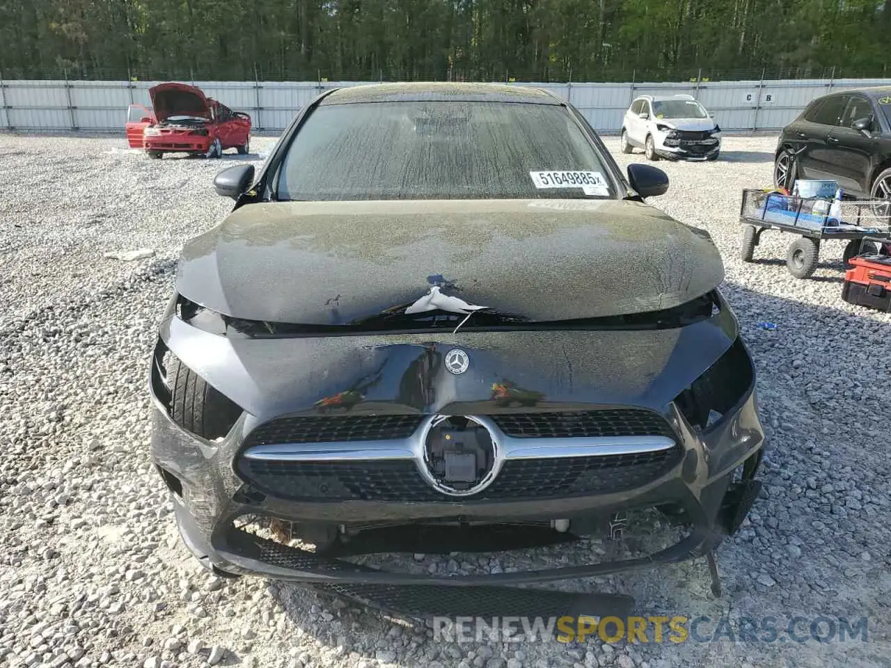 5 Photograph of a damaged car WDD3G4FB9KW002196 MERCEDES-BENZ A-CLASS 2019