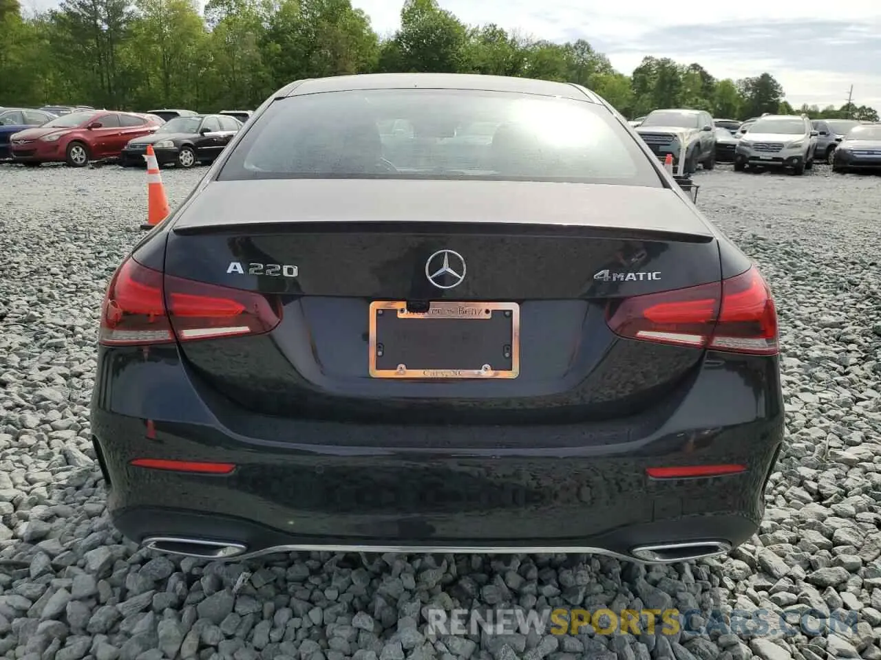 6 Photograph of a damaged car WDD3G4FB9KW012999 MERCEDES-BENZ A-CLASS 2019