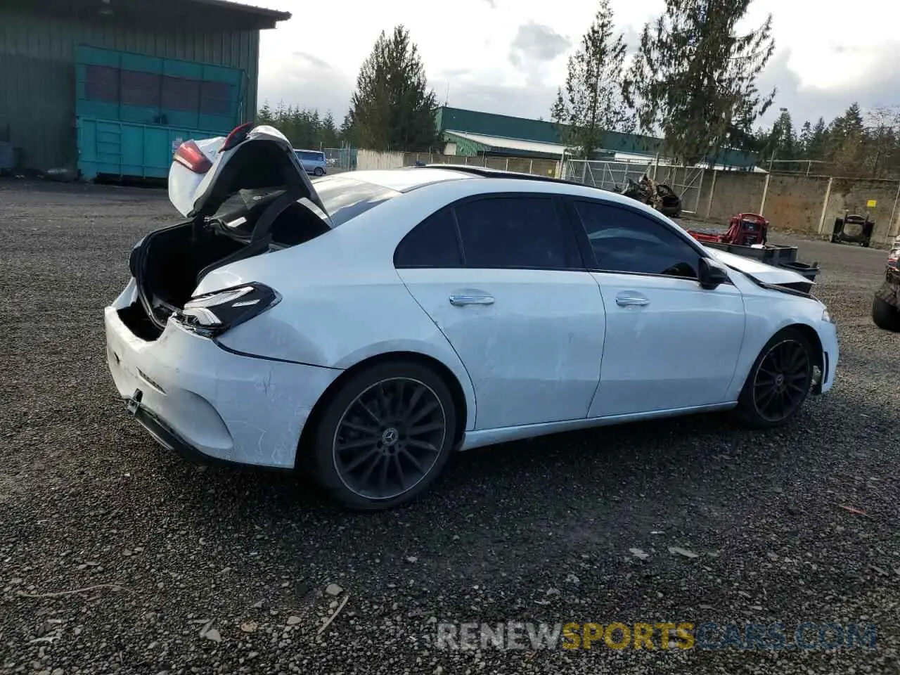 3 Photograph of a damaged car WDD3G4FB9KW021914 MERCEDES-BENZ A-CLASS 2019