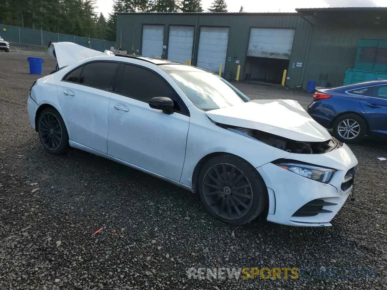 4 Photograph of a damaged car WDD3G4FB9KW021914 MERCEDES-BENZ A-CLASS 2019