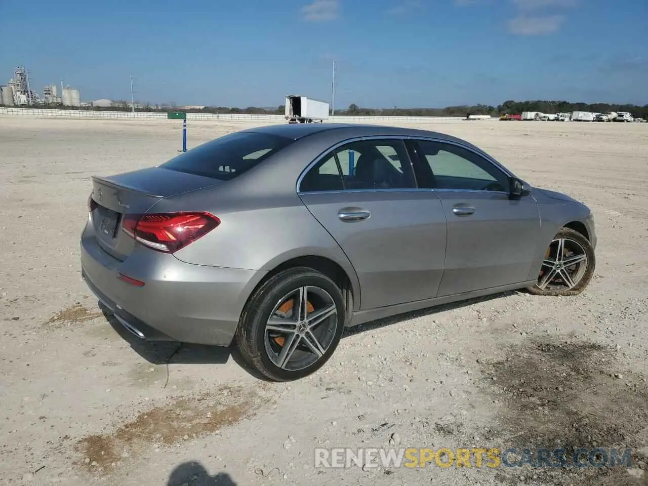 3 Photograph of a damaged car WDD3G4FB9KW025445 MERCEDES-BENZ A-CLASS 2019