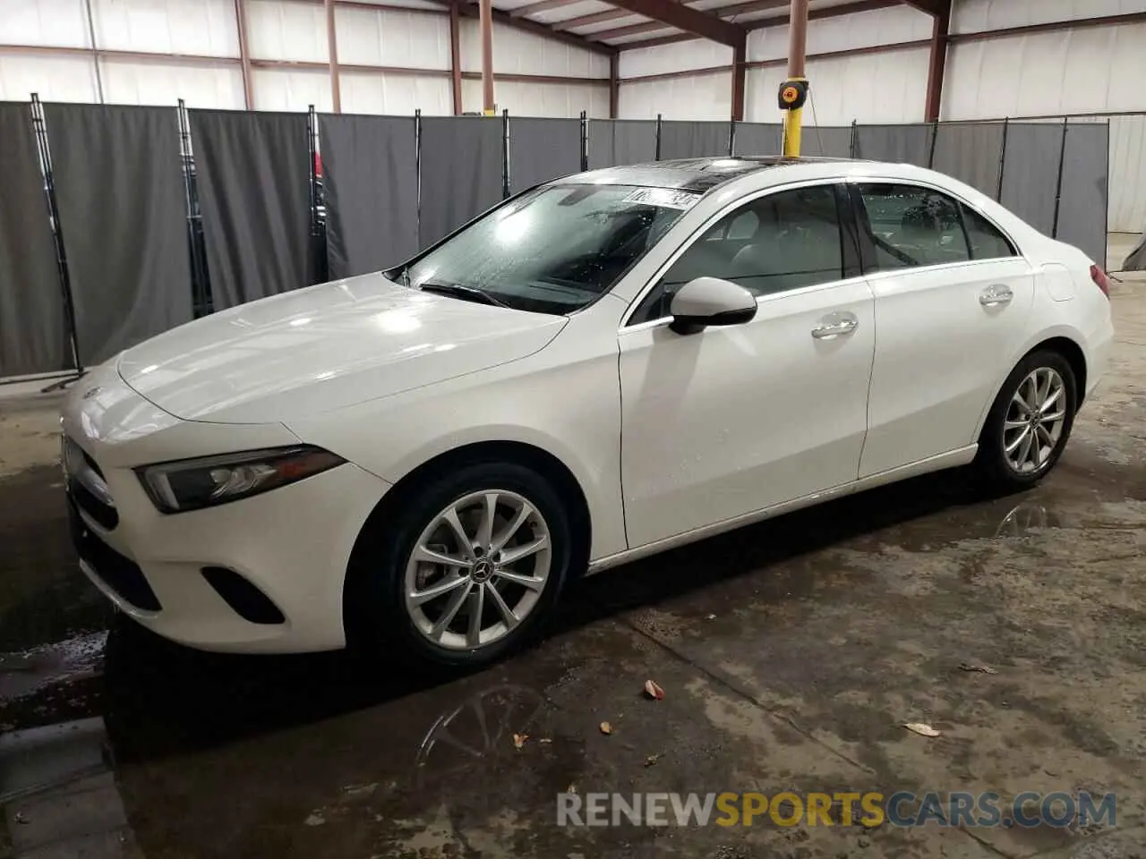 1 Photograph of a damaged car WDD3G4FB9KW026255 MERCEDES-BENZ A-CLASS 2019