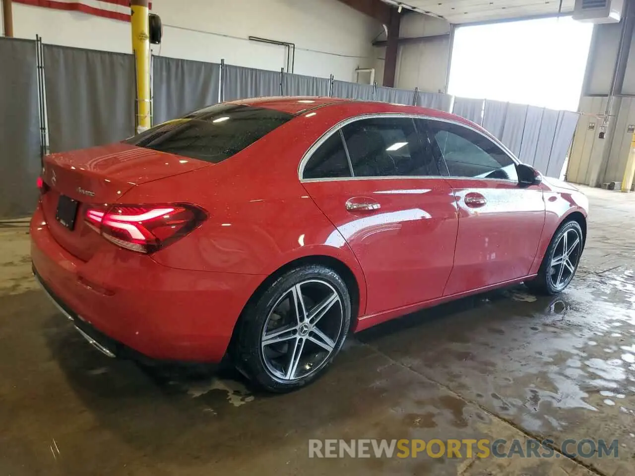 3 Photograph of a damaged car WDD3G4FBXKW013305 MERCEDES-BENZ A-CLASS 2019