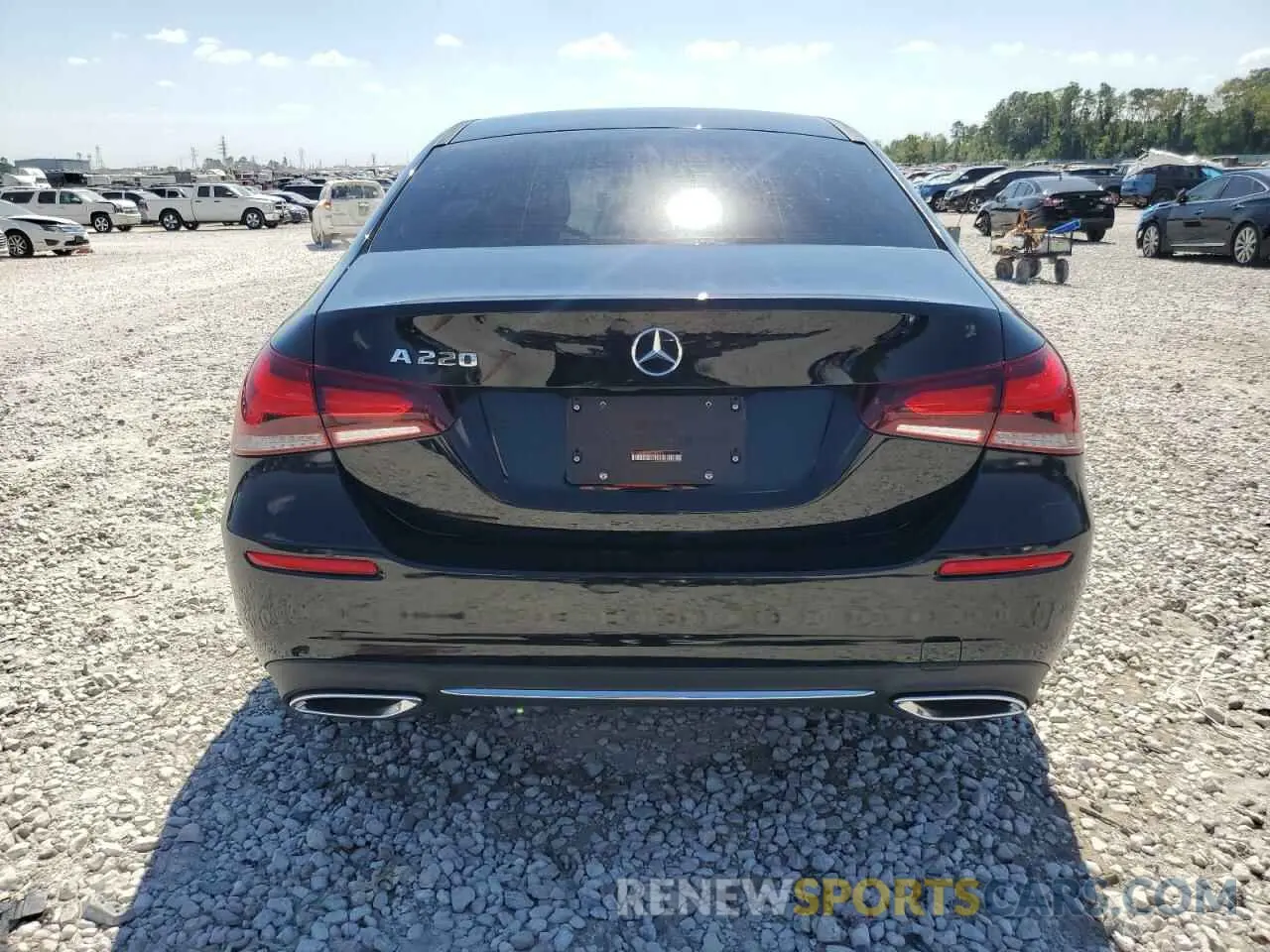 6 Photograph of a damaged car W1K3G4EB1LJ235926 MERCEDES-BENZ A-CLASS 2020