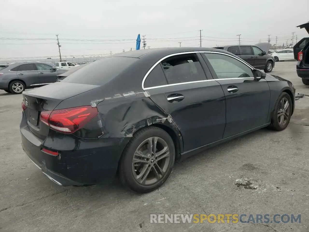 3 Photograph of a damaged car W1K3G4EB2LJ215667 MERCEDES-BENZ A-CLASS 2020