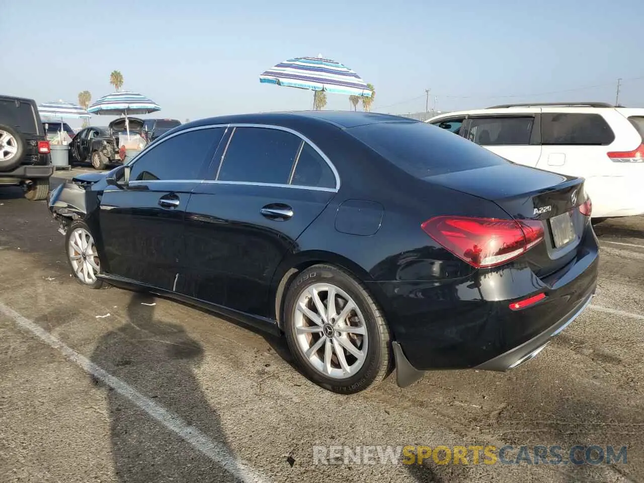 2 Photograph of a damaged car W1K3G4EB2LW043501 MERCEDES-BENZ A-CLASS 2020