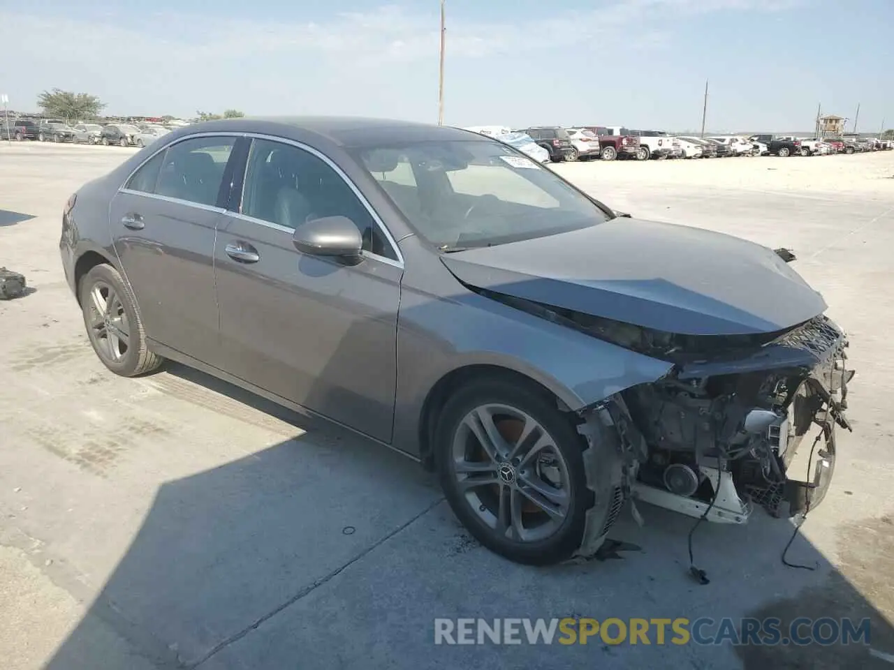 4 Photograph of a damaged car W1K3G4EB4LJ226783 MERCEDES-BENZ A-CLASS 2020