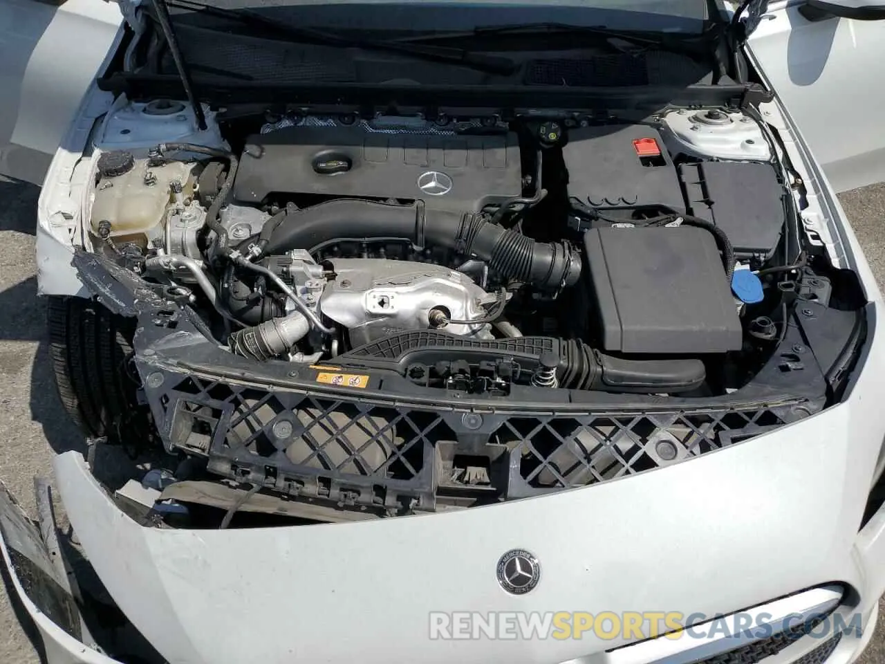 11 Photograph of a damaged car W1K3G4EB5LW043959 MERCEDES-BENZ A-CLASS 2020