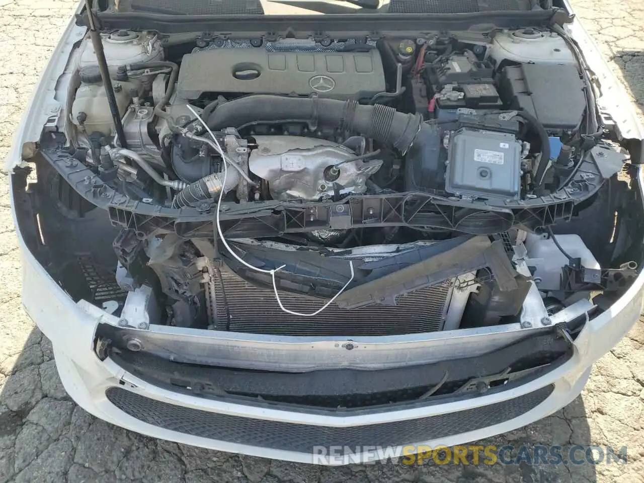 11 Photograph of a damaged car W1K3G4EB6LW043095 MERCEDES-BENZ A-CLASS 2020