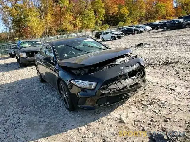 11 Photograph of a damaged car W1K3G4FB0LW047495 MERCEDES-BENZ A-CLASS 2020