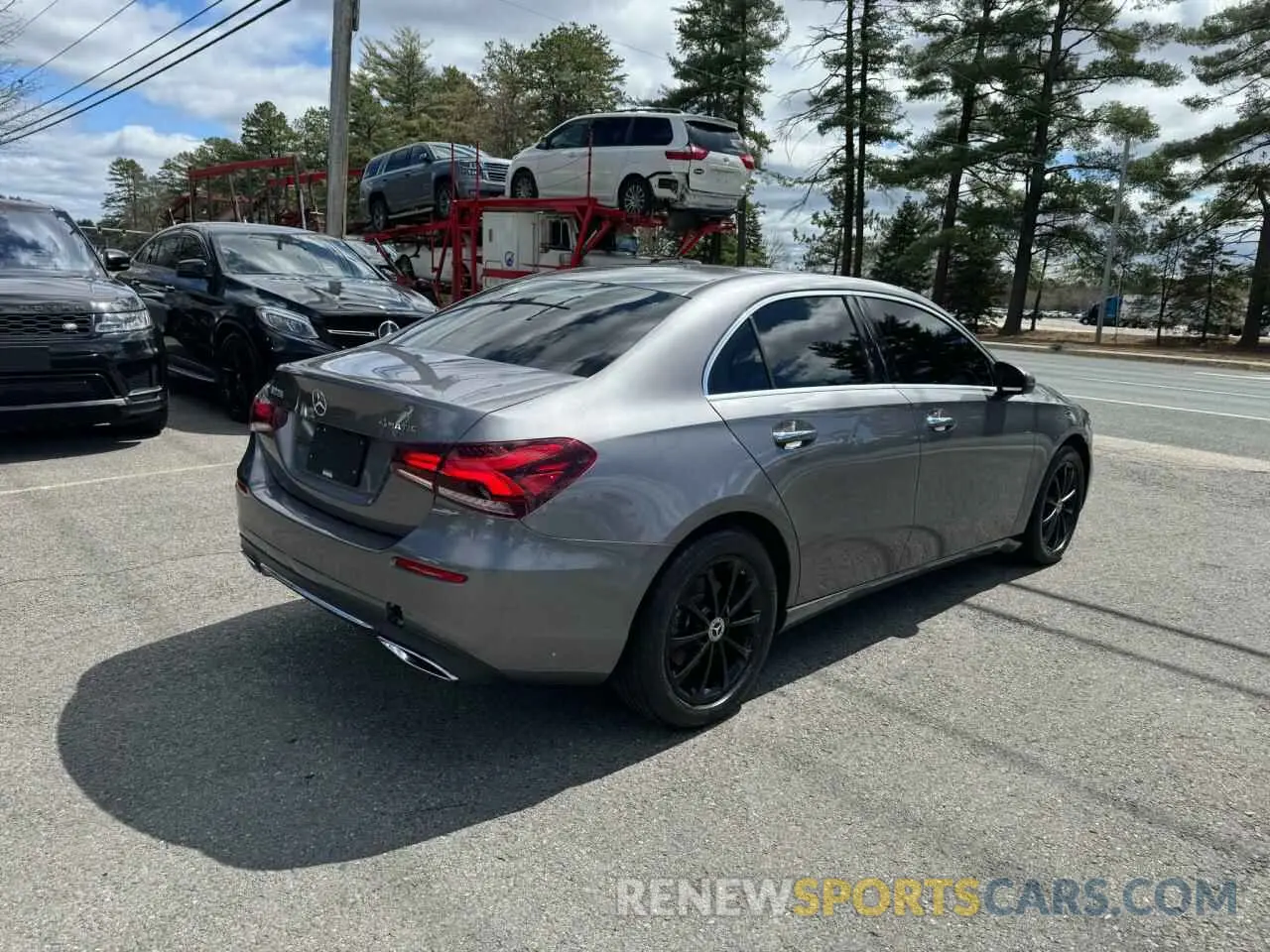 3 Photograph of a damaged car W1K3G4FB4LW044986 MERCEDES-BENZ A-CLASS 2020