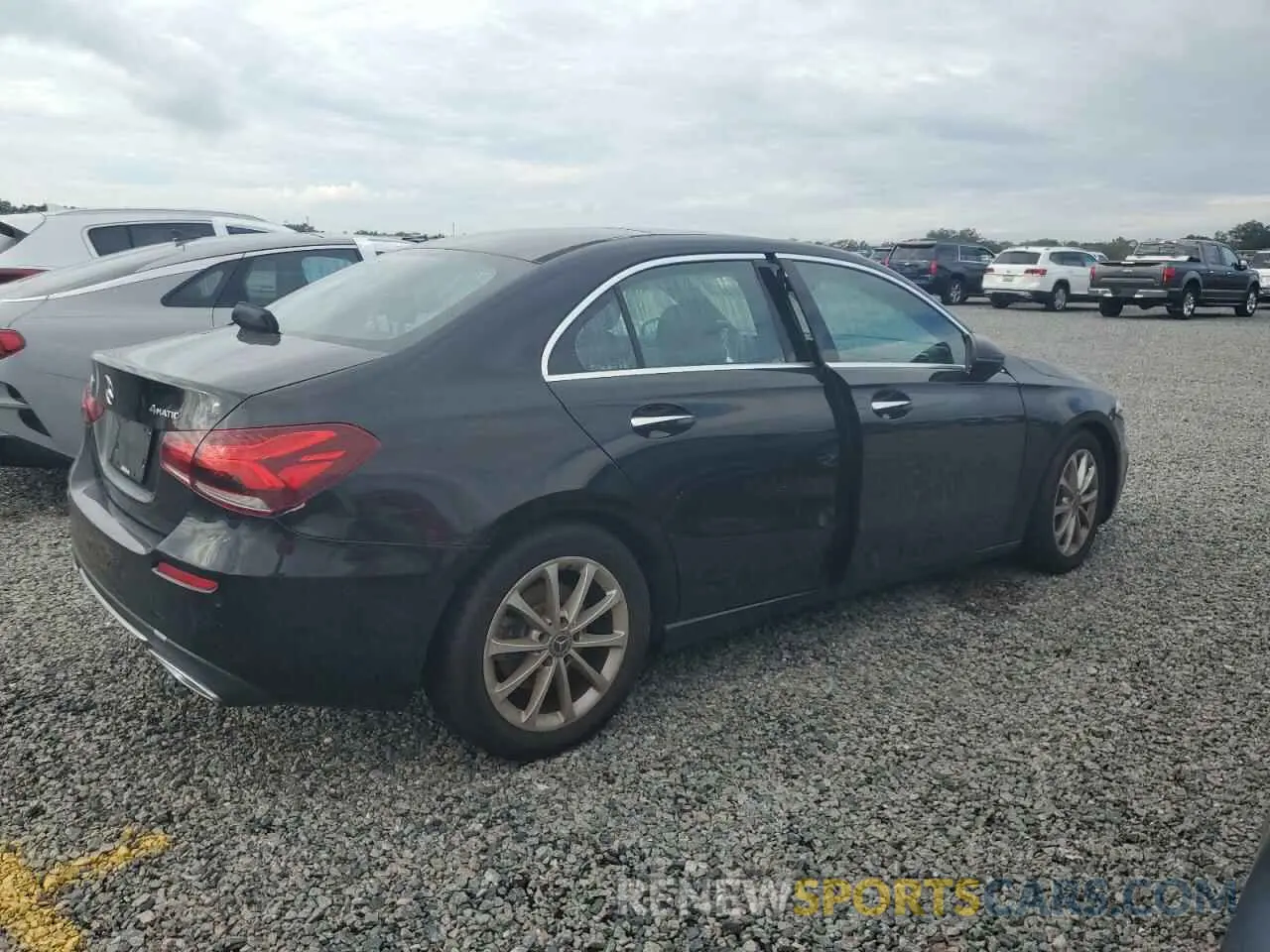 3 Photograph of a damaged car W1K3G4FB7LW047560 MERCEDES-BENZ A-CLASS 2020