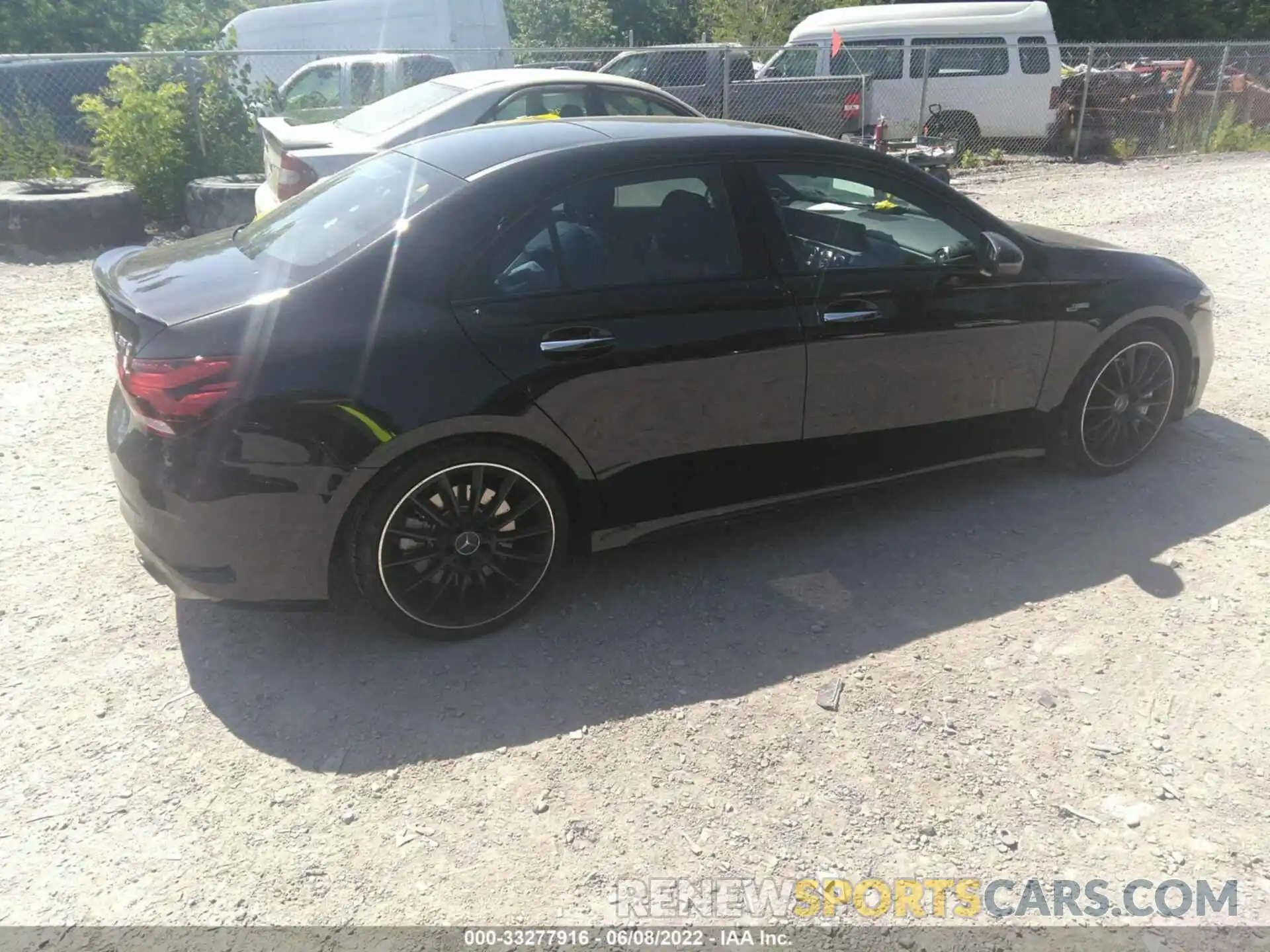 4 Photograph of a damaged car W1K3G5BB2LJ237291 MERCEDES-BENZ A-CLASS 2020