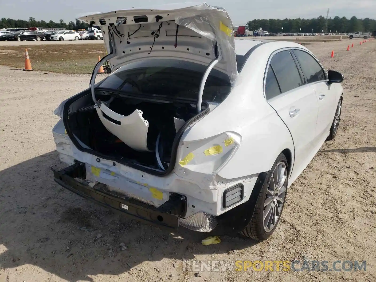 9 Photograph of a damaged car WDD3G4EB3LW038792 MERCEDES-BENZ A-CLASS 2020