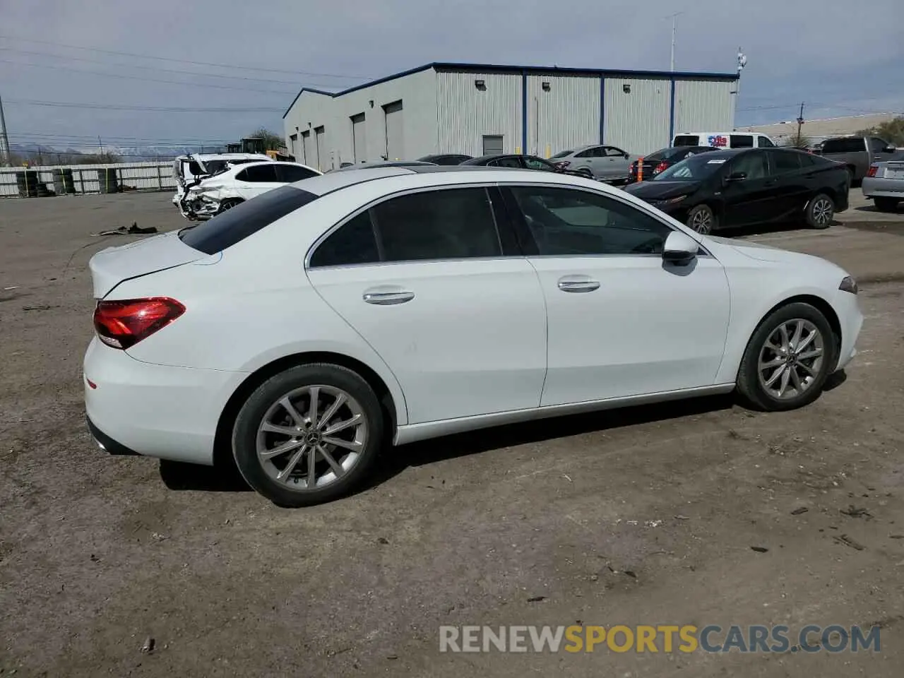 3 Photograph of a damaged car WDD3G4EB5LW038566 MERCEDES-BENZ A-CLASS 2020