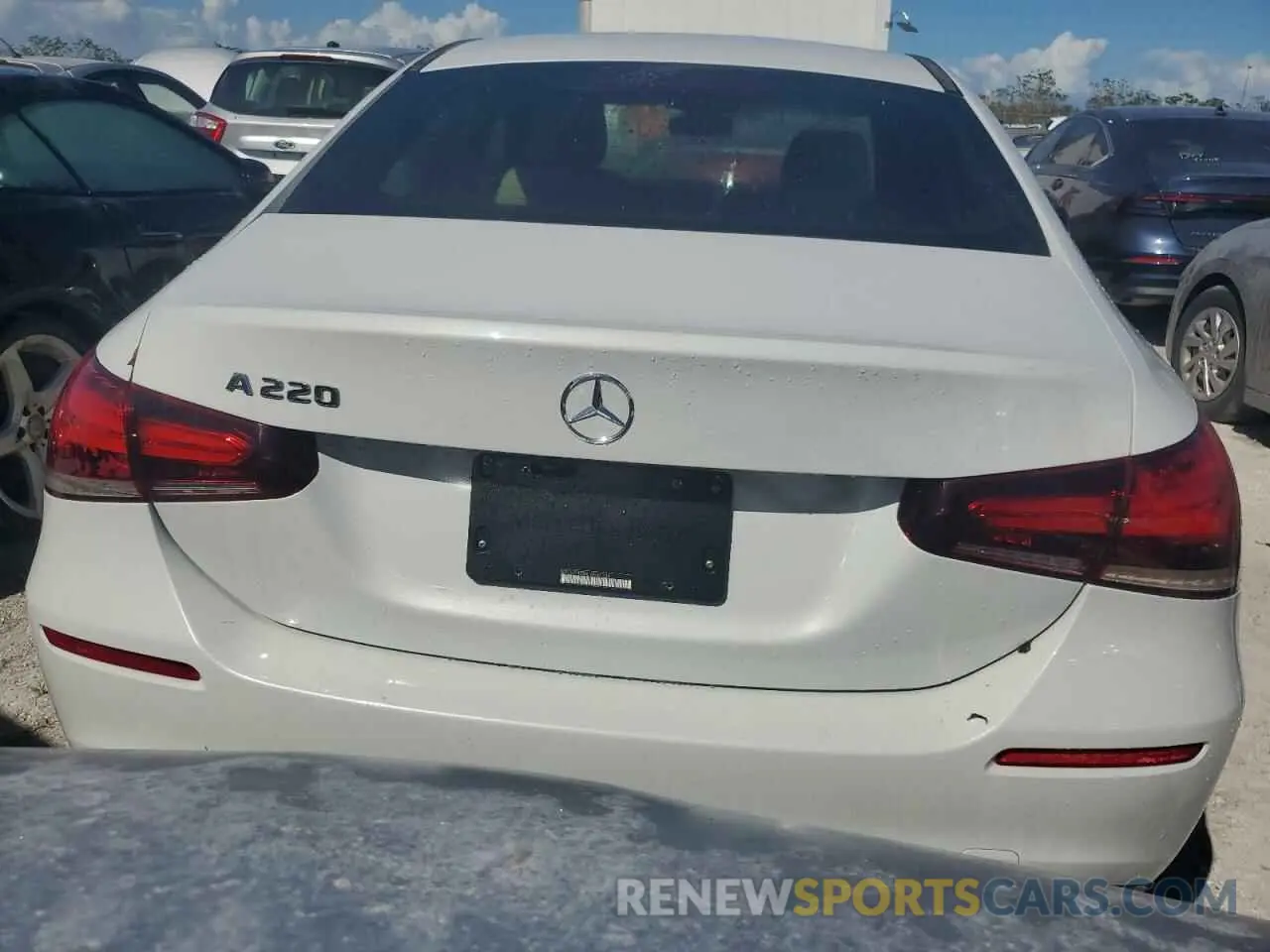 6 Photograph of a damaged car WDD3G4EB6LW040326 MERCEDES-BENZ A-CLASS 2020