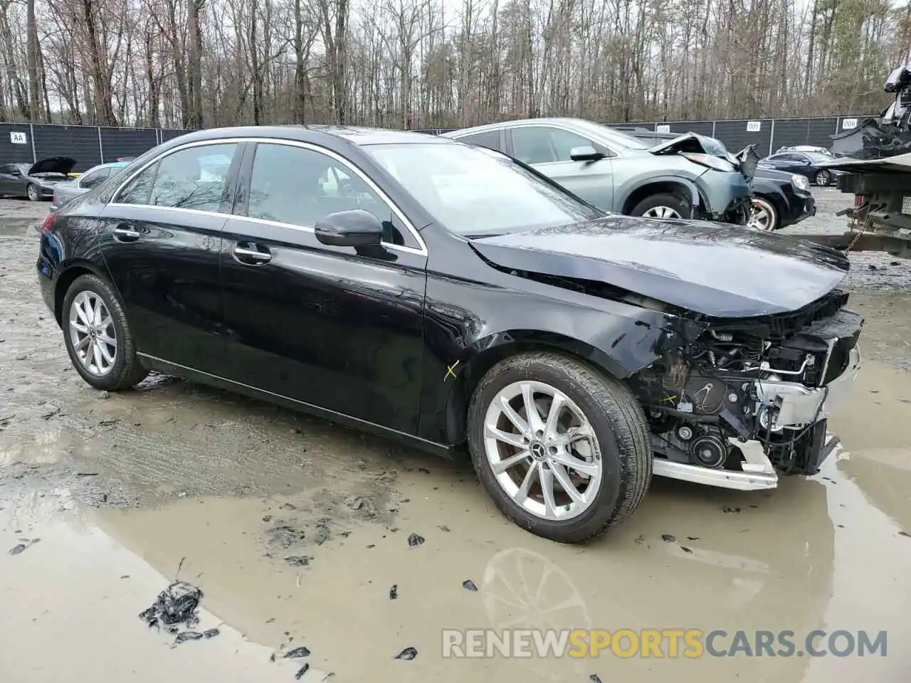 4 Photograph of a damaged car WDD3G4FB5LW036296 MERCEDES-BENZ A-CLASS 2020