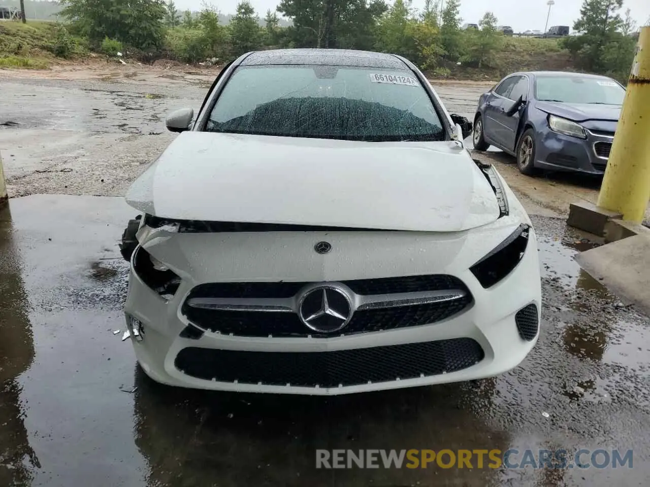 5 Photograph of a damaged car W1K3G4EB8MJ274515 MERCEDES-BENZ A-CLASS 2021