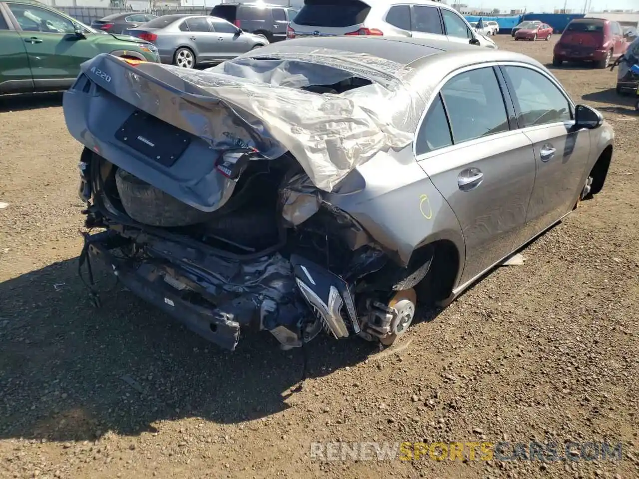 4 Photograph of a damaged car W1K3G4FB0MJ255486 MERCEDES-BENZ A-CLASS 2021