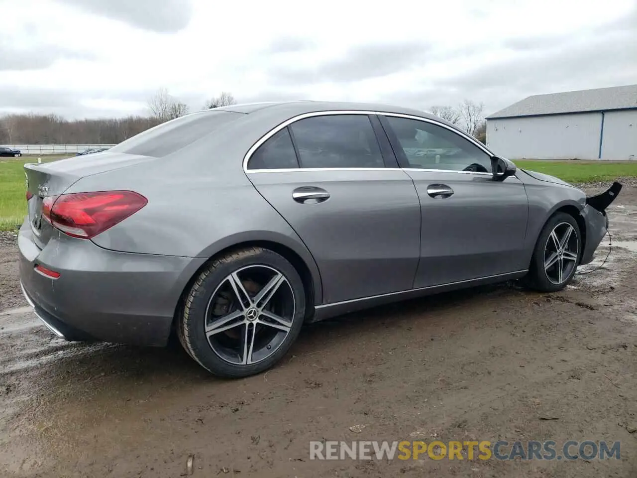 3 Photograph of a damaged car W1K3G4FB2MJ297674 MERCEDES-BENZ A-CLASS 2021