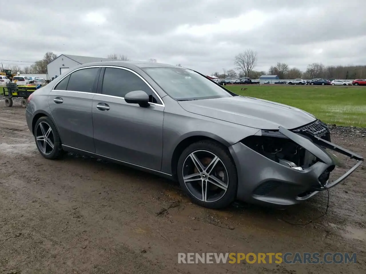 4 Photograph of a damaged car W1K3G4FB2MJ297674 MERCEDES-BENZ A-CLASS 2021