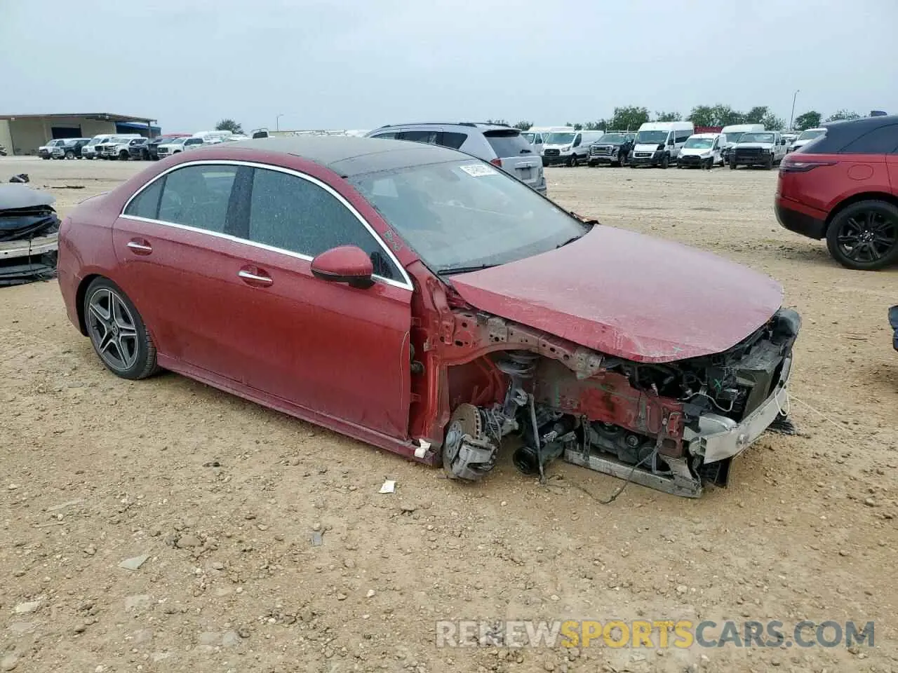 4 Photograph of a damaged car W1K3G4FB2MJ300931 MERCEDES-BENZ A-CLASS 2021