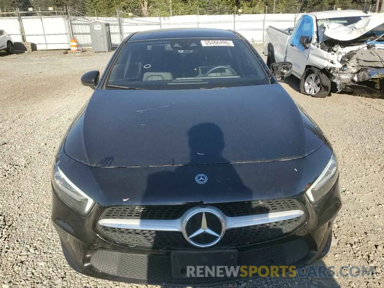 5 Photograph of a damaged car W1K3G4FB8MJ270348 MERCEDES-BENZ A-CLASS 2021