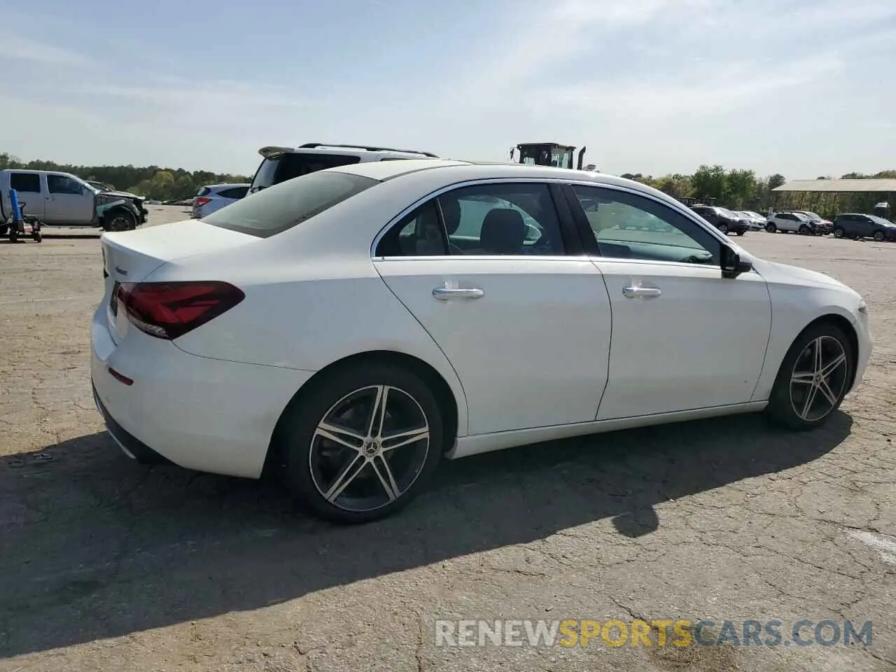 3 Photograph of a damaged car W1K3G4FBXMJ292982 MERCEDES-BENZ A-CLASS 2021