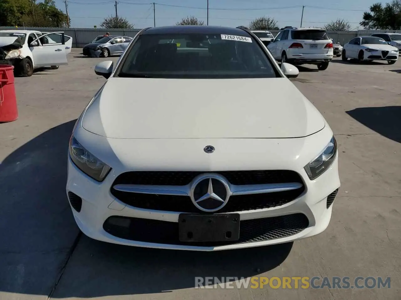 5 Photograph of a damaged car W1K3G4EB5NJ326183 MERCEDES-BENZ A-CLASS 2022