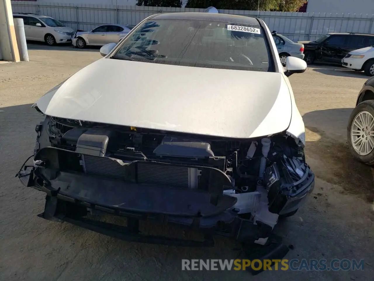 5 Photograph of a damaged car W1K3G4EB6NJ328850 MERCEDES-BENZ A-CLASS 2022