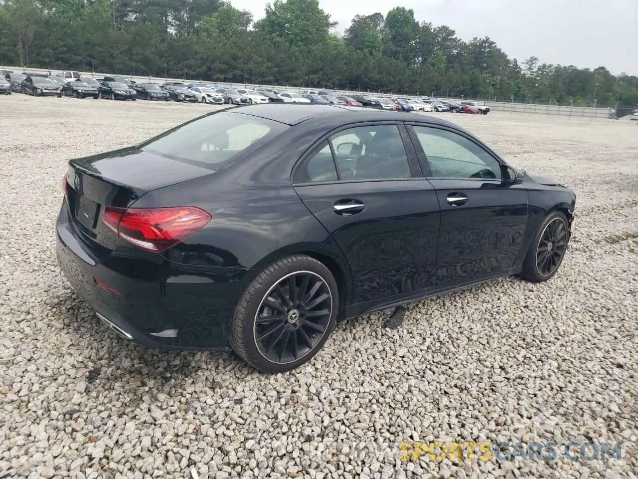 3 Photograph of a damaged car W1K3G4EB7NJ360142 MERCEDES-BENZ A-CLASS 2022