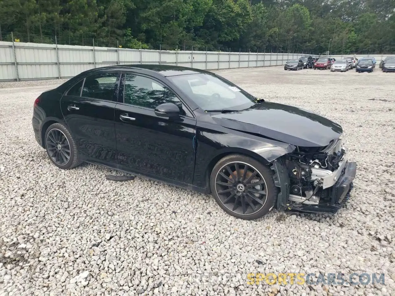 4 Photograph of a damaged car W1K3G4EB7NJ360142 MERCEDES-BENZ A-CLASS 2022