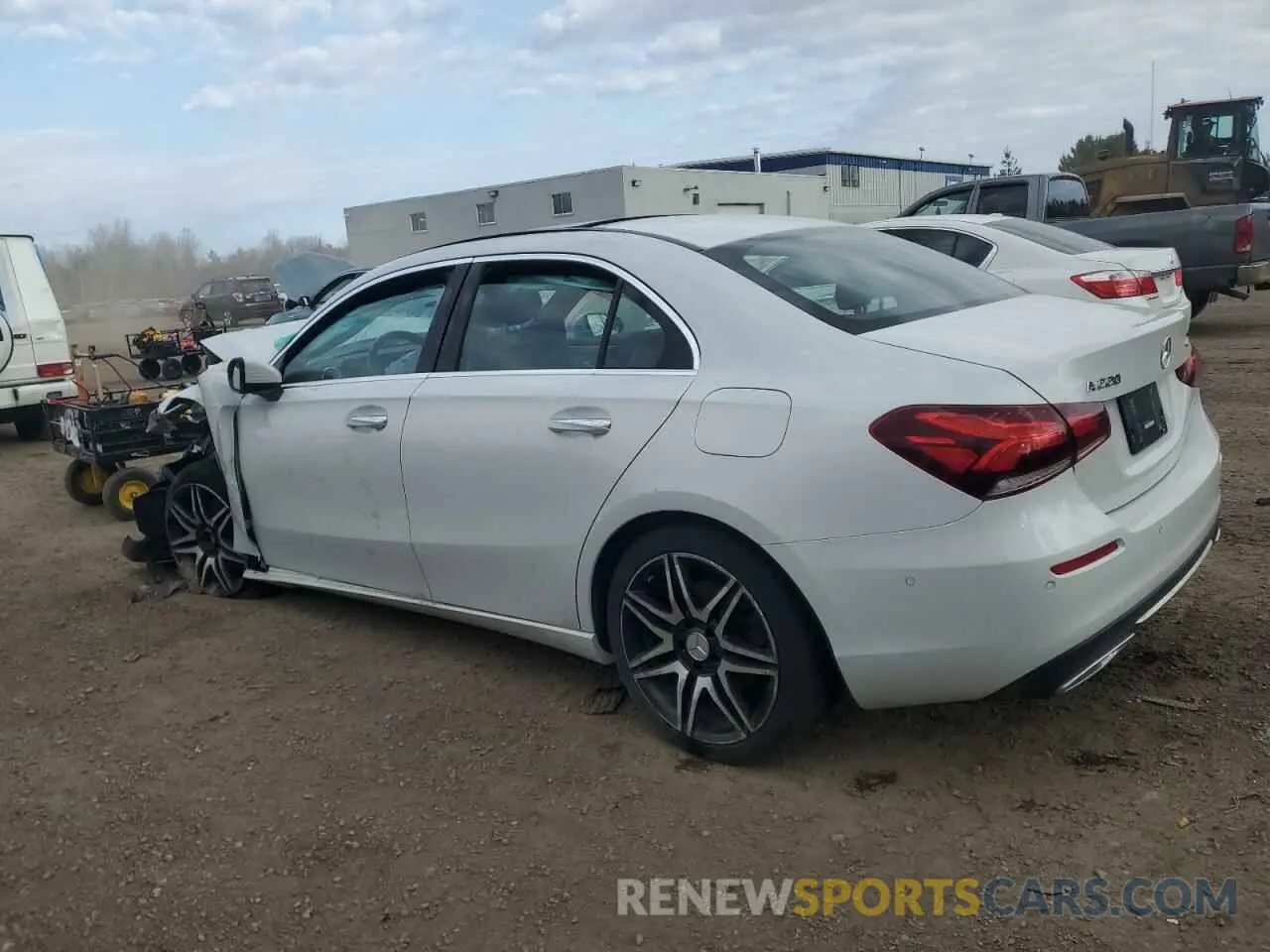 2 Photograph of a damaged car W1K3G4FB2NJ354649 MERCEDES-BENZ A-CLASS 2022