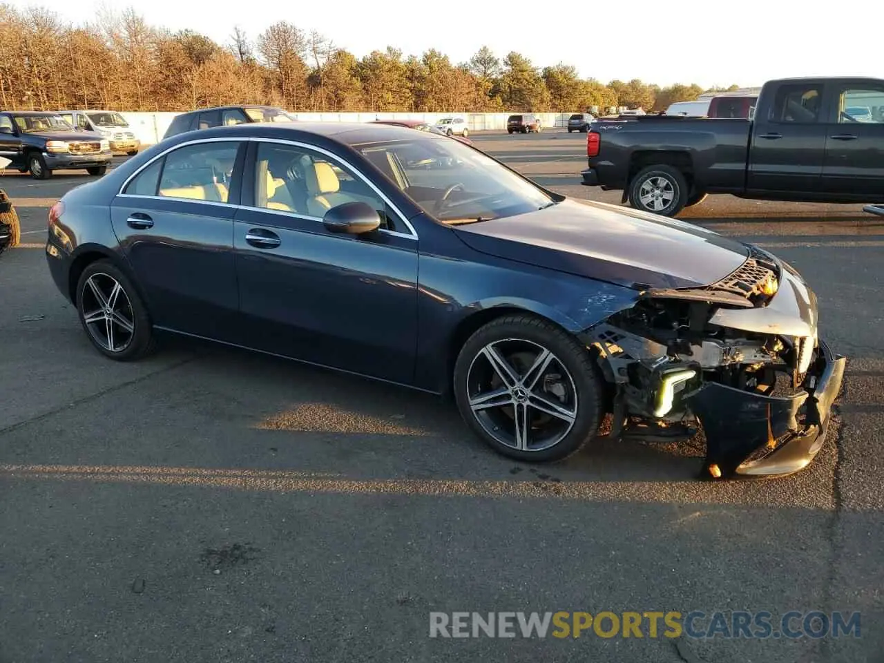 4 Photograph of a damaged car W1K3G4FBXNJ366595 MERCEDES-BENZ A-CLASS 2022