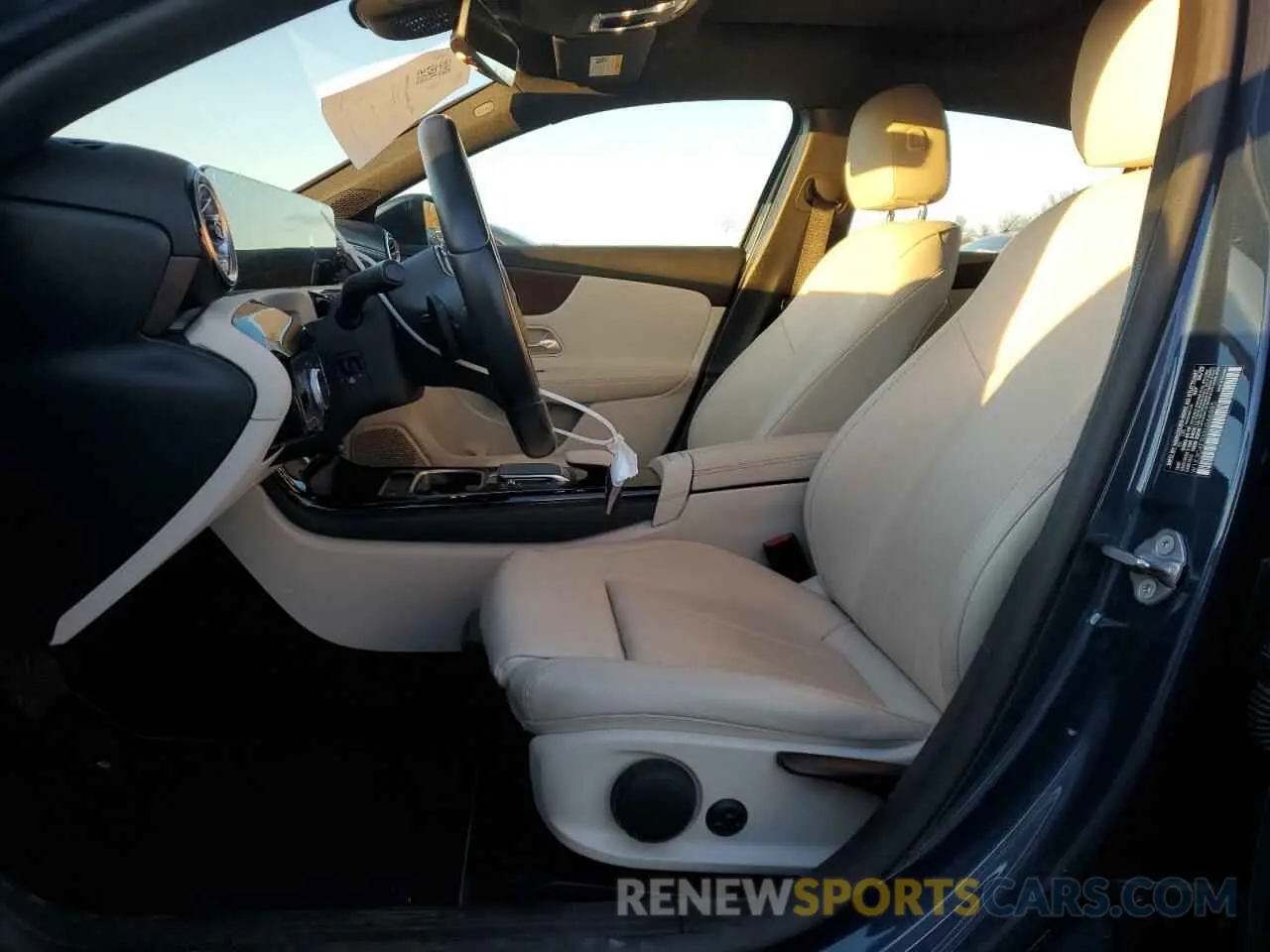 7 Photograph of a damaged car W1K3G4FBXNJ366595 MERCEDES-BENZ A-CLASS 2022