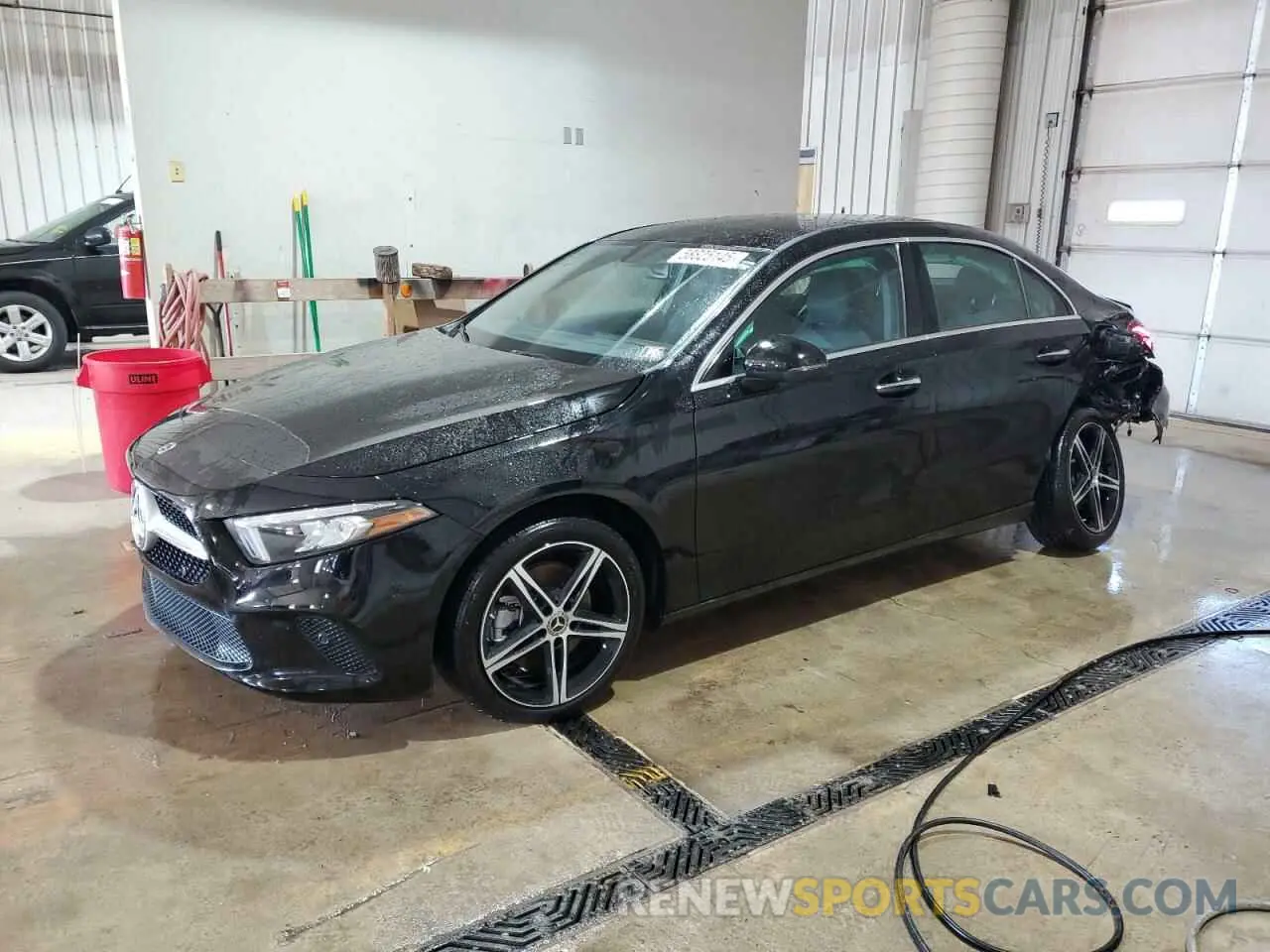 1 Photograph of a damaged car W1K3G4FBXNJ367908 MERCEDES-BENZ A-CLASS 2022