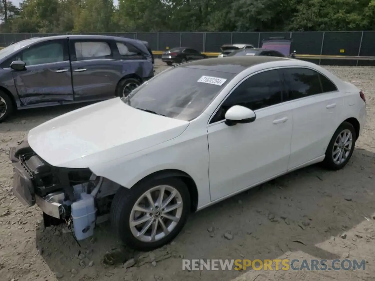 1 Photograph of a damaged car W1K3G4FBXNJ372509 MERCEDES-BENZ A-CLASS 2022